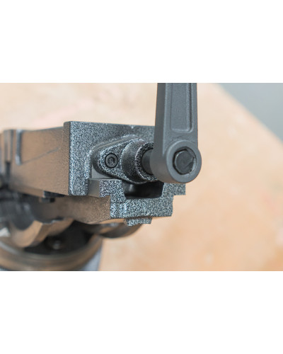 Тиски станочные Stalex QHK160