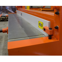 Гильотина ручная Stalex Q01-1,5х1500